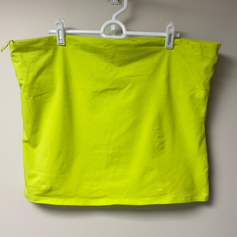 Express One Eleven Shelf Bra Tube Top
